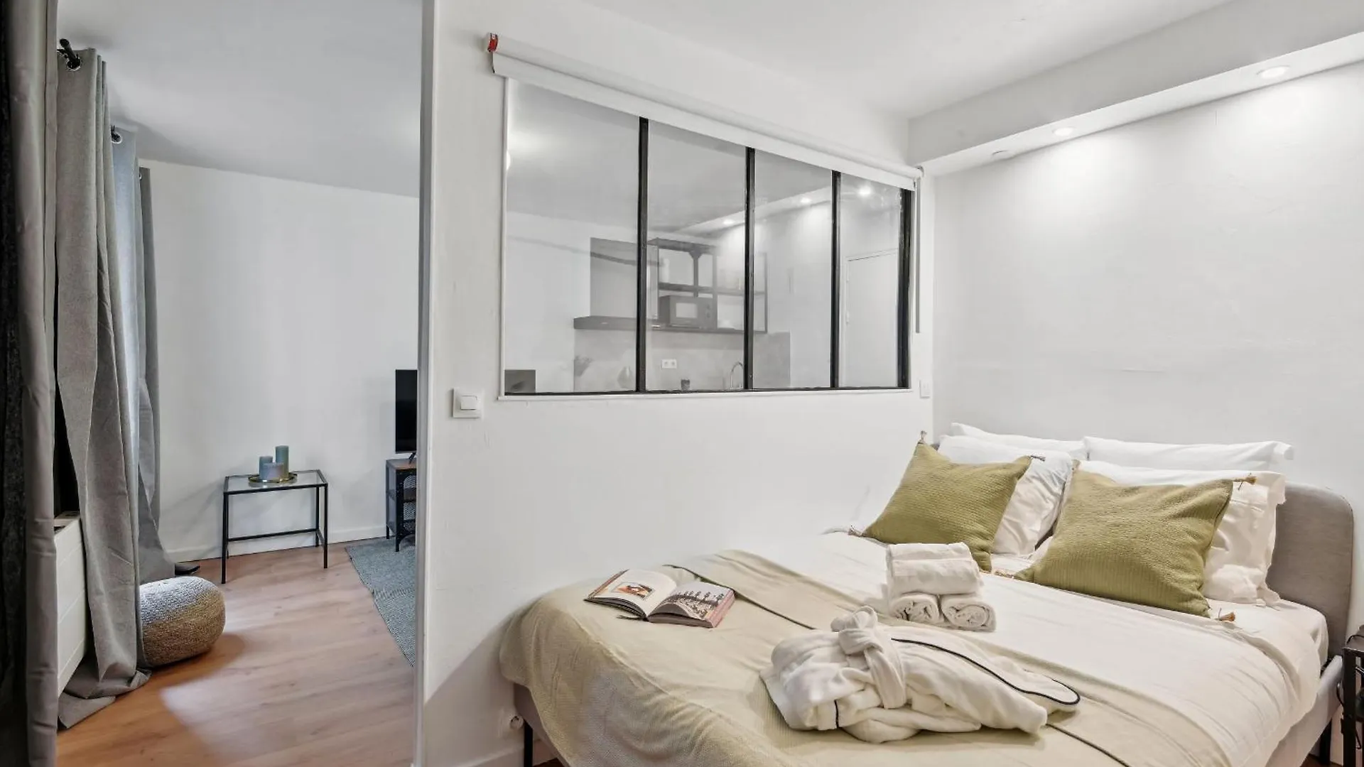 Apartment Le 1br Cozy Flat Paris